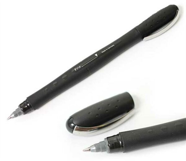 Stabilo BlackMedium Black pen