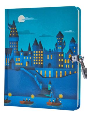 Hogwarts Castle Glow-in-the-Da