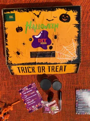 Halloween DIY Kit