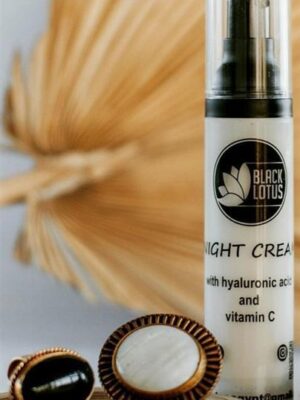 Night Cream with Hyaluronic Acid and Vitamin C 50ml